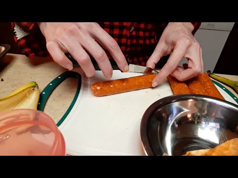 Removing the sausage's skin