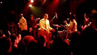 Raphaël Saadiq - Keep marchin&#39;