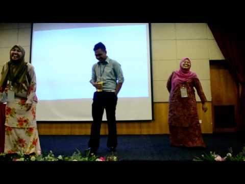 Pemberita Berkepala Empat ( MKM )