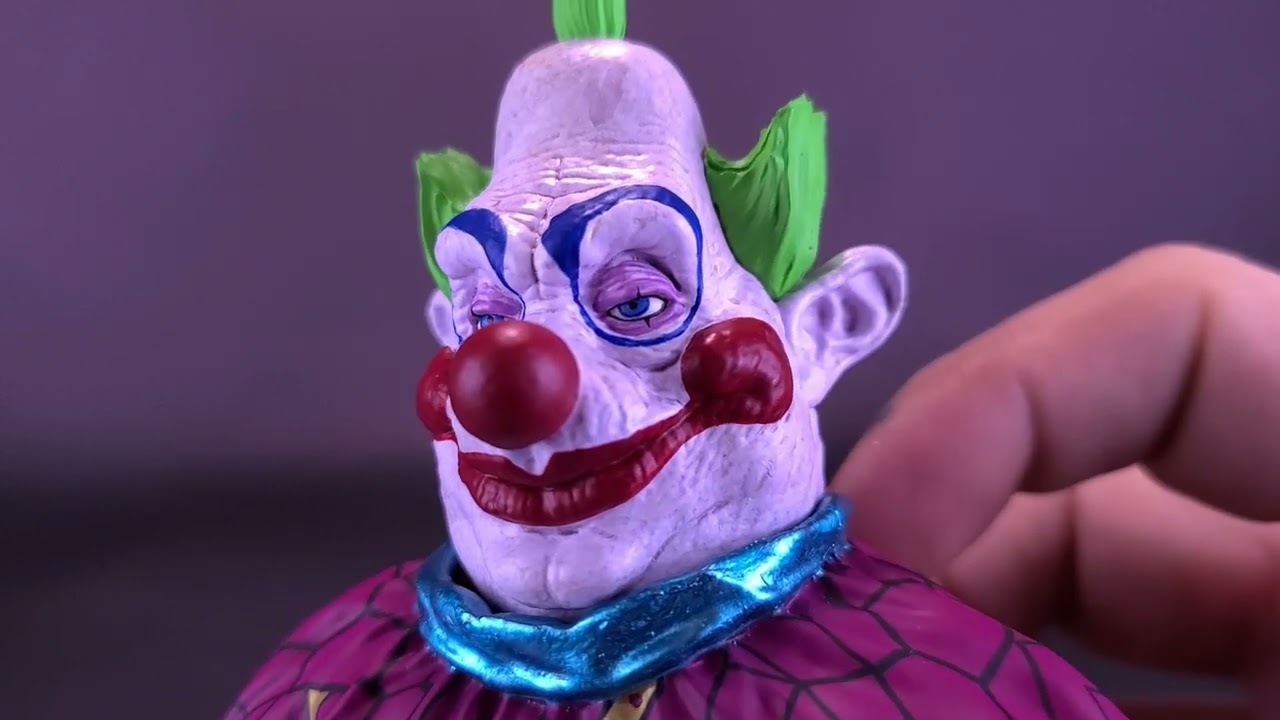 Trick Or Treat Studios Scream Greats Series 2 Killer Klowns From Outer Space Jumbo |  @TheReviewSpot