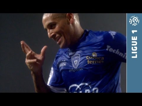 Goal Wahbi KHAZRI (23' pen) - SC Bastia - FC Lorient (4-1) - 2013/2014