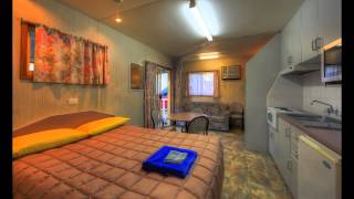 preview picture of video 'Highway Tourist Village Narrabri - Ensuite Cabin Presented by Peter Bellingham Photography'