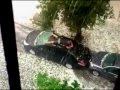 فيديو: مجنون أرجنتيني يحاول حماية