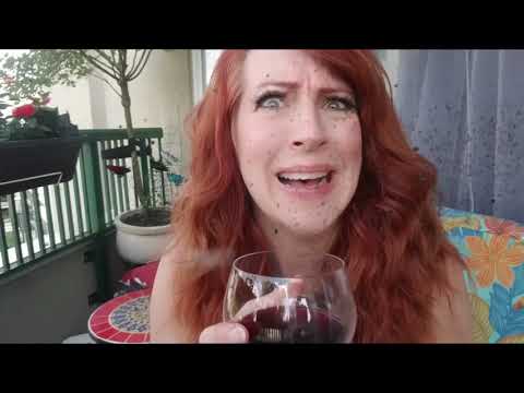 FRUIT FLY SEASON! - Burgundy Brixx