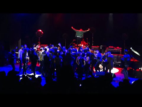 Royal Headache Sydney Opera House