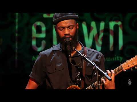 Buffalo Nichols - "How To Love" (live on eTown)