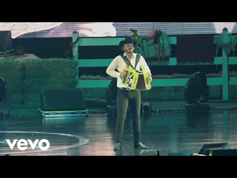 Calibre 50 - Mujer De Todos, Mijer De Nadie (En Vivo Auditorio Telmex)