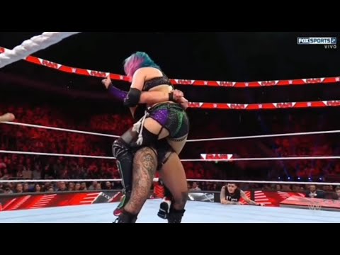 Rhea Ripley Bearhug to Asuka