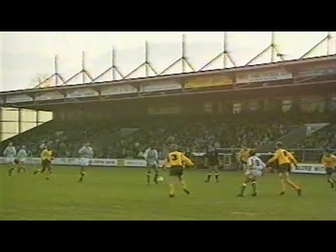 FA Cup 1991/92 - Non-League Yeovil face Third Division Walsall at Huish Park
