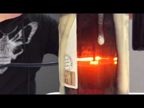 Experiment zu Folge 55: Der Pilz im Pils (Beer tapping close)