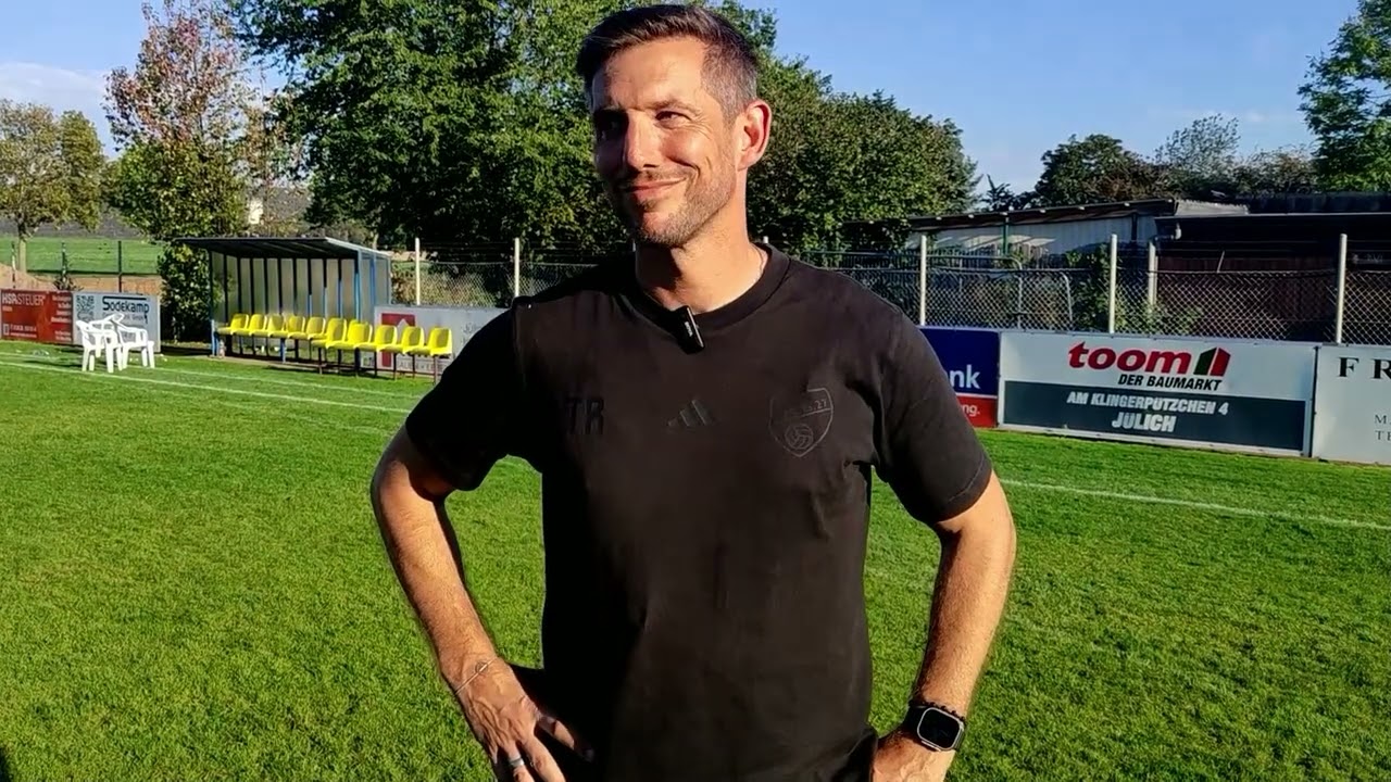  Michael Hermanns – Trainer Germania Lich-Steinstraß – zuhause am 6.Spieltag gegen den Tabellenführer 