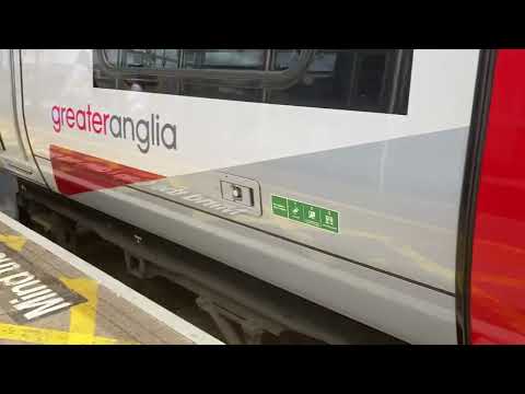 Borading a Class 720 at Stratford