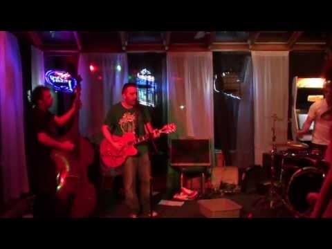 The lower town trio covers The stray cats - fishnet stockings .wmv