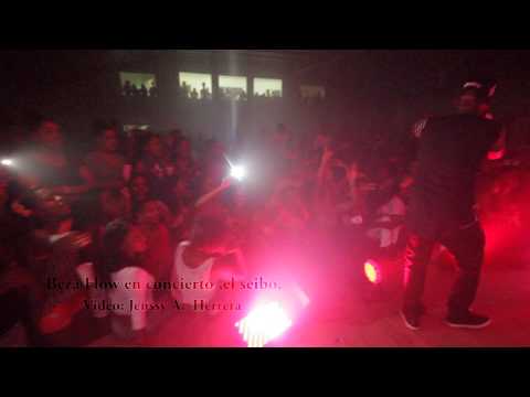 Beza Flow Causa Euforia En El Seibo En Pleno Concierto Con Aunque no Estes y sus Fans  KaregatoFilms