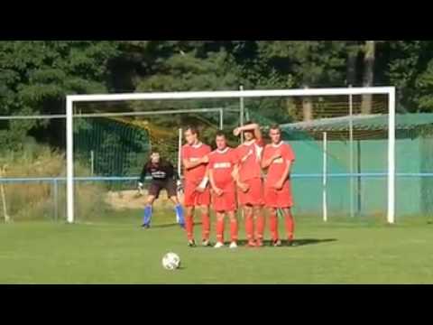 ZNICZ ROJEWO - Jarosław Dąbrowski (13) - rzut wolny