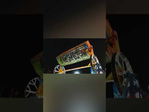 Terrible accidente en un juego mecánico 😨🎡