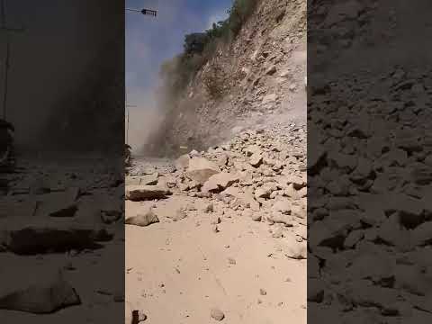 Así ocurrió el derrumbe en San Pedro La Laguna Sololá por el temblor