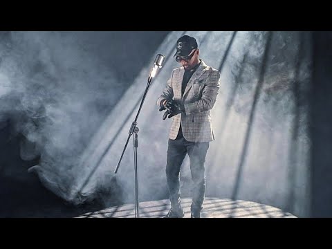 AmaGali ft Báró - MONDD MI A BAJ?