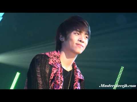 [Masterpiece] 101022 Jonghyun eyescontact @ MB