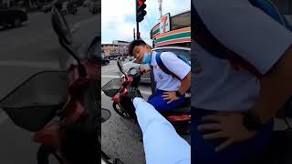 Download lagu Budak Sekolah Tido Atas Motosikal mp3