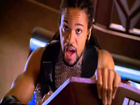 Andromeda Ascedant Firing Nova Bombs