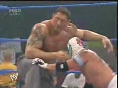 Rey Mysterio Vs The Great Khali Smackdown 2007