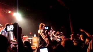 No One Can Touch Us (Feat. Alex Gaskarth) - Sing It Loud