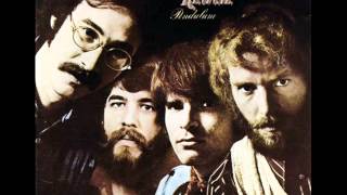 Creedence Clearwater Revival - Born To Move