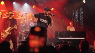 Download lagu OneRepublic - Counting Stars | Live in Nova’s Red Room mp3