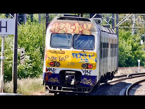 Trains at Bierset-Awans Station