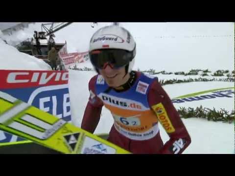 Piotr Zyla -  Oberstdorf 19.02.2012 - Team 217 m Sturz