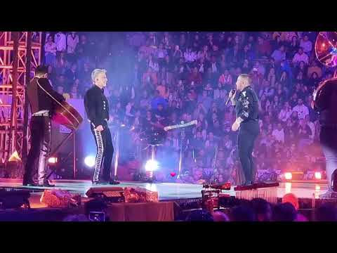 Alejandro Fernández el 🐴 ❤️ & Jessi Uribe 💥👏👏 🎶 Que digan misa 🤷‍♀️ Plaza de toros México 2023