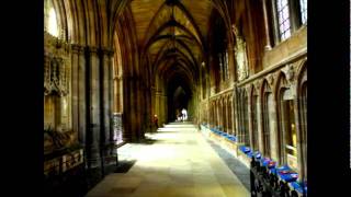 preview picture of video 'Lichfield Cathedral'