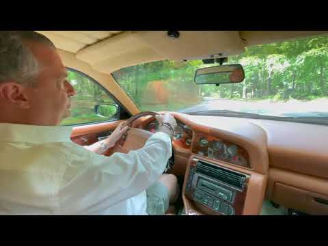 1994 Aston Martin V8 (CC-1511159) for sale in Huntington Station, New York