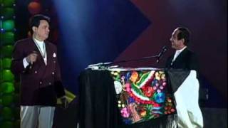 Jose Jose &amp; Paul Anka   Dejame Conocerte en vivo