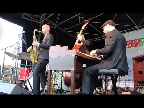 BRUUT! [4] (Hillegersberg, Jazzfestival, 1-7-2017)