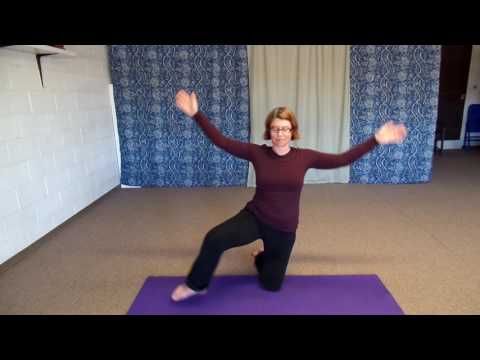 Sgranocchiare al collo senza dolore quando si gira la testa Yoga per la colonna vertebrale toracica in video osteocondrosi