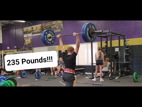 Making 235 Pounds look easy