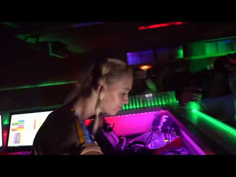 West - PartyTime - Yamina