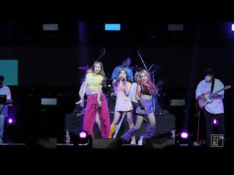 DAISY DAISY - เบื่อหน้าจอ (Off-Screen) @ T-POP Concert Fest! [Overall Stage 4K 60p] 221029