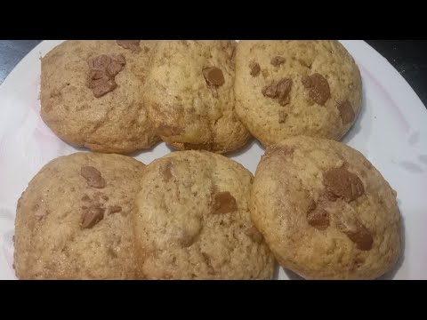 Chocolate Chip Cookies at Home by @JabeenFoodRecipes