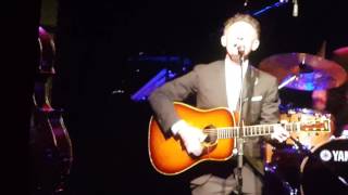 Lyle Lovett and his Large Band - She&#39;s no lady she&#39;s my wife.