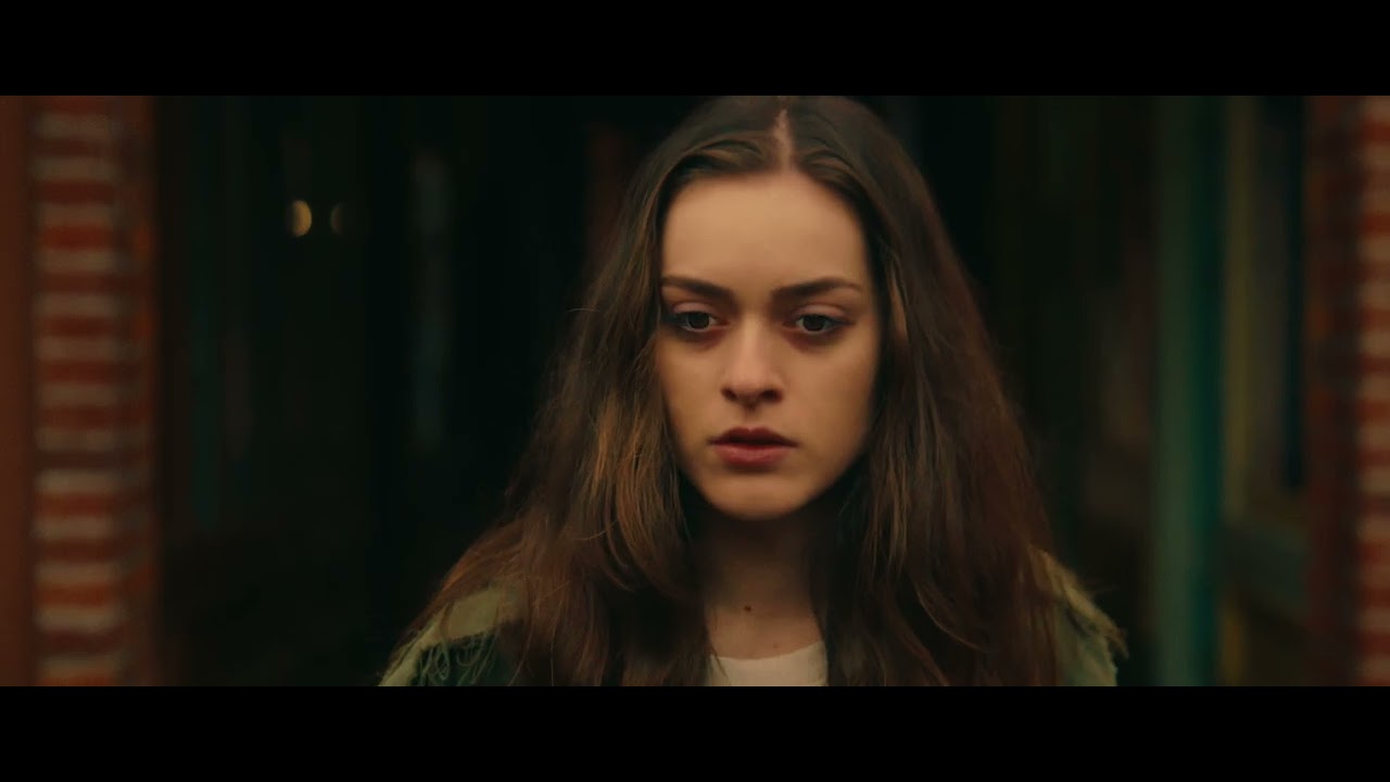 Trailer 1