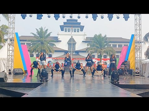 (마마무) MAMAMOO - AYA | Dance Cover by ESSENCE (West Java Partnership (WJP) Day 2023)