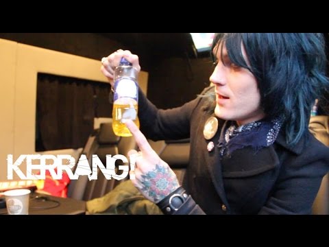 Kerrang! Tour 2016 – A Tour Of Biters' Van