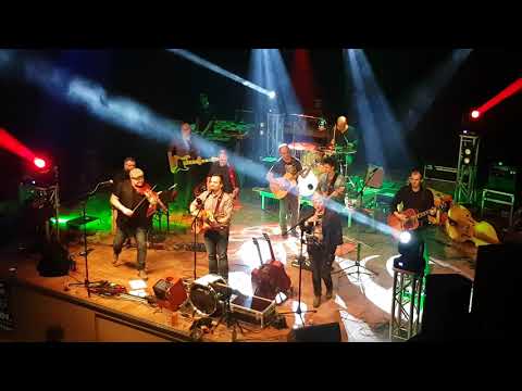 download lagu mp3 mp4 Gothacoustic, download lagu Gothacoustic gratis, unduh video klip Gothacoustic