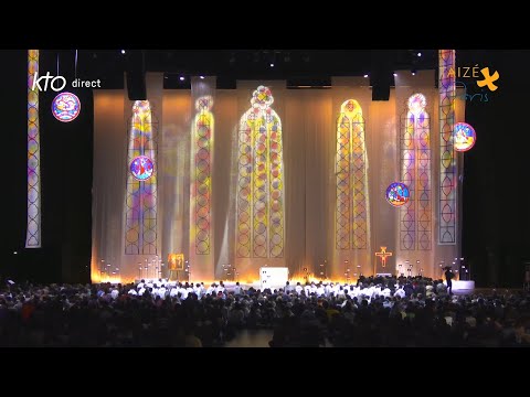 Common evening prayer at the Accor Arena of Bercy - international version