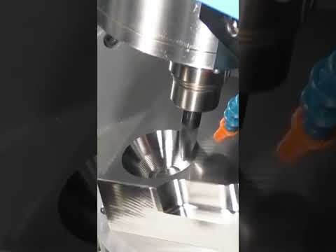 Surfacing 90% FASTER Than a Ball End Mill w/ EMUGE Circle Segment Oval Form Cutter!