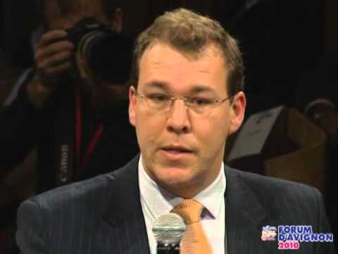 Forum d'Avignon 2010 - Vidéo 14 - Santiago de la Mora et Antoine Gallimard', de type 'Vidéos