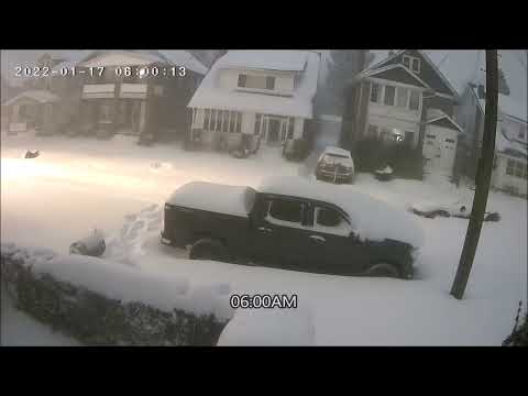 Erie Pennsylvania winter storm 01.17.22. Over 14 inches in less than 24hrs.